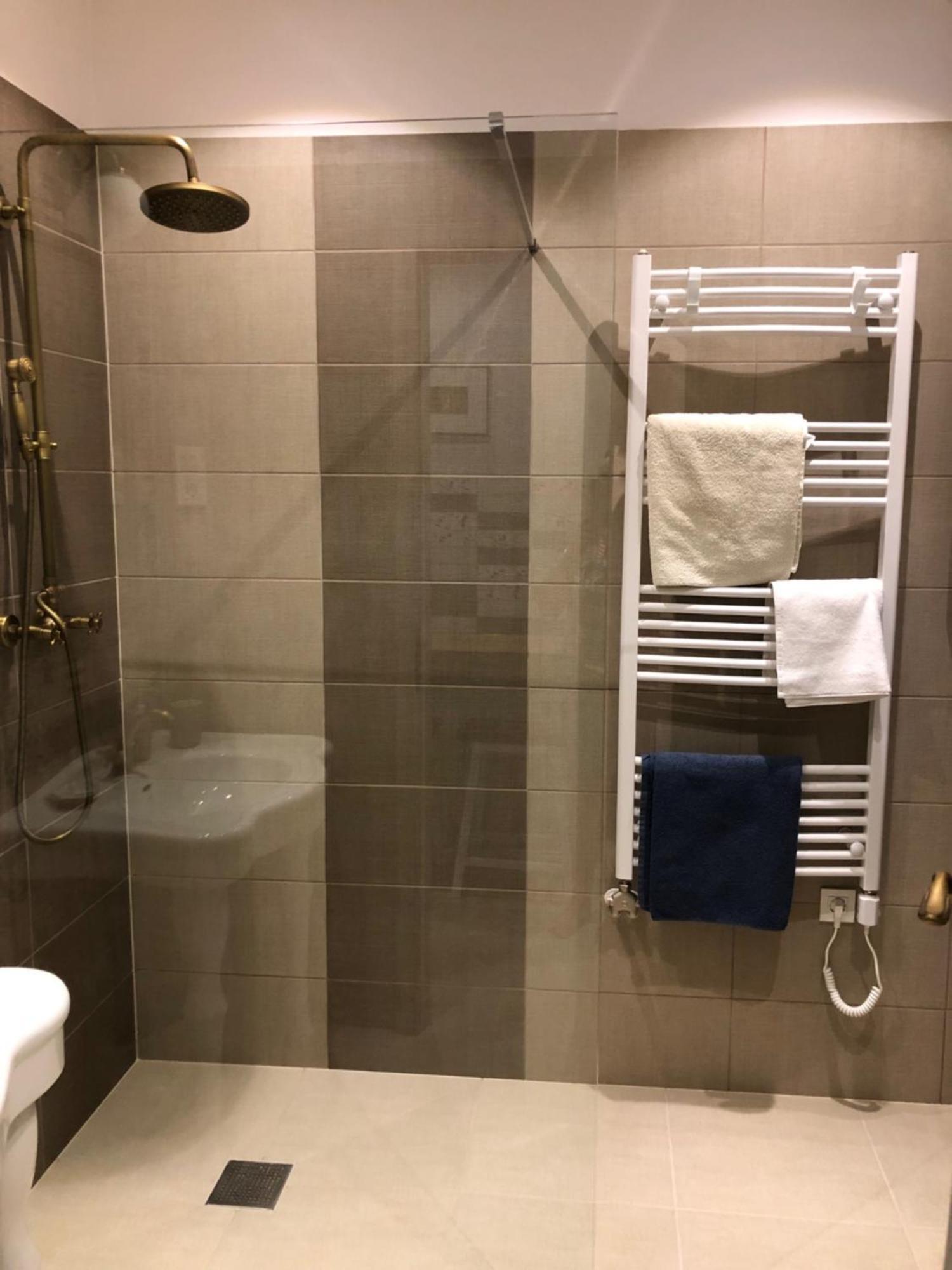 All In Apartman V. Budapest Exterior photo